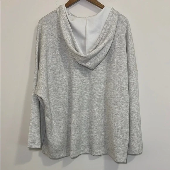NWT Cable & Gauge Super Soft Gray Hoodie Shirt, Womens Plus 3X - Picture 6 of 8